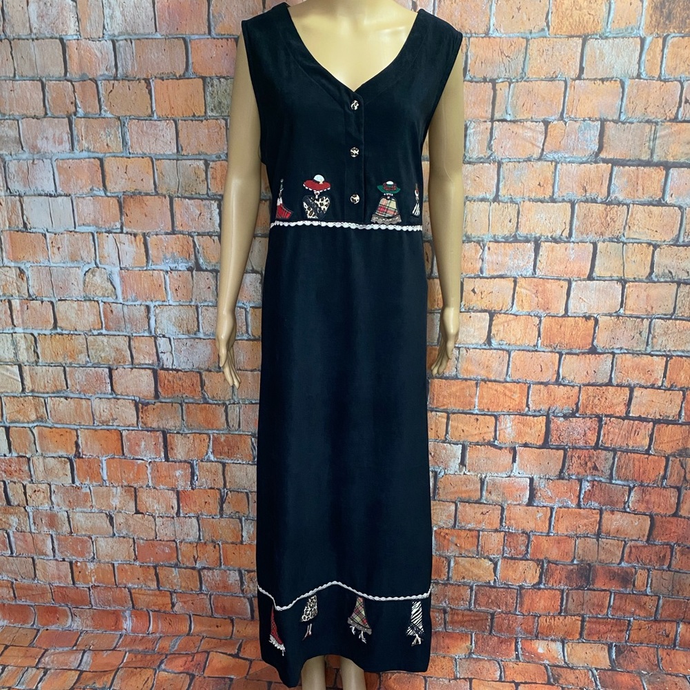 Bobbie Brooks Appliquéd Velour Maxi Dress